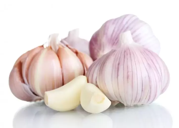 garlic to treat varicose veins