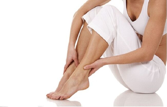 Self-massage your legs to prevent varicose veins